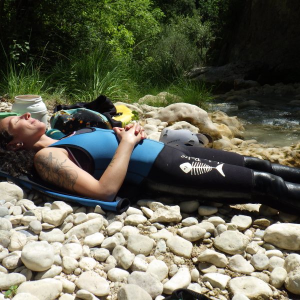 sieste au canyon du rio Vero